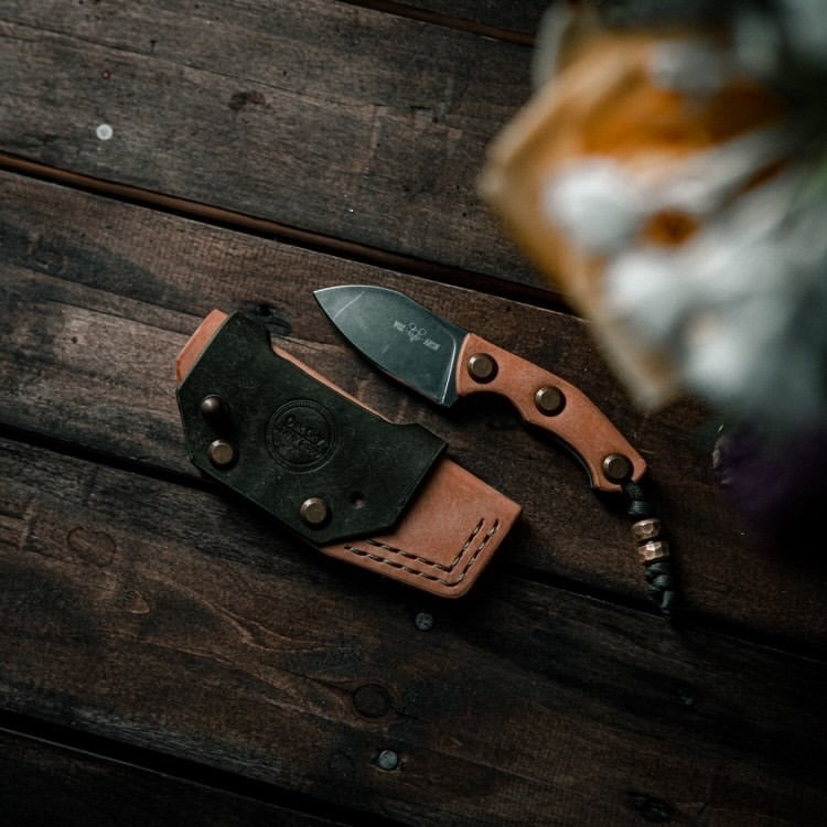 Giant Mouse GMF1 Leather Scales & Belt Sheath Set