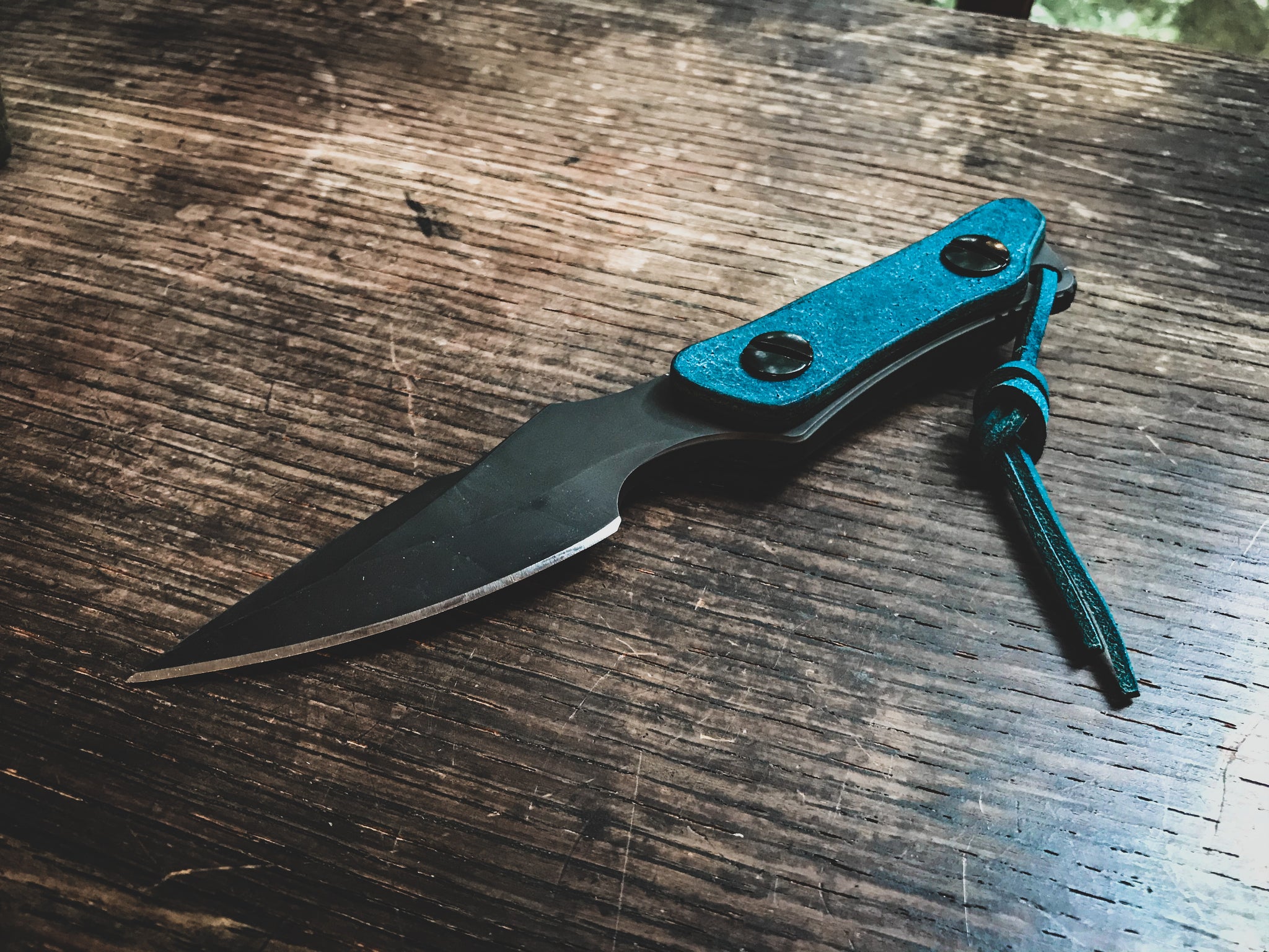 Spartan Blades Enyo Leather Scales