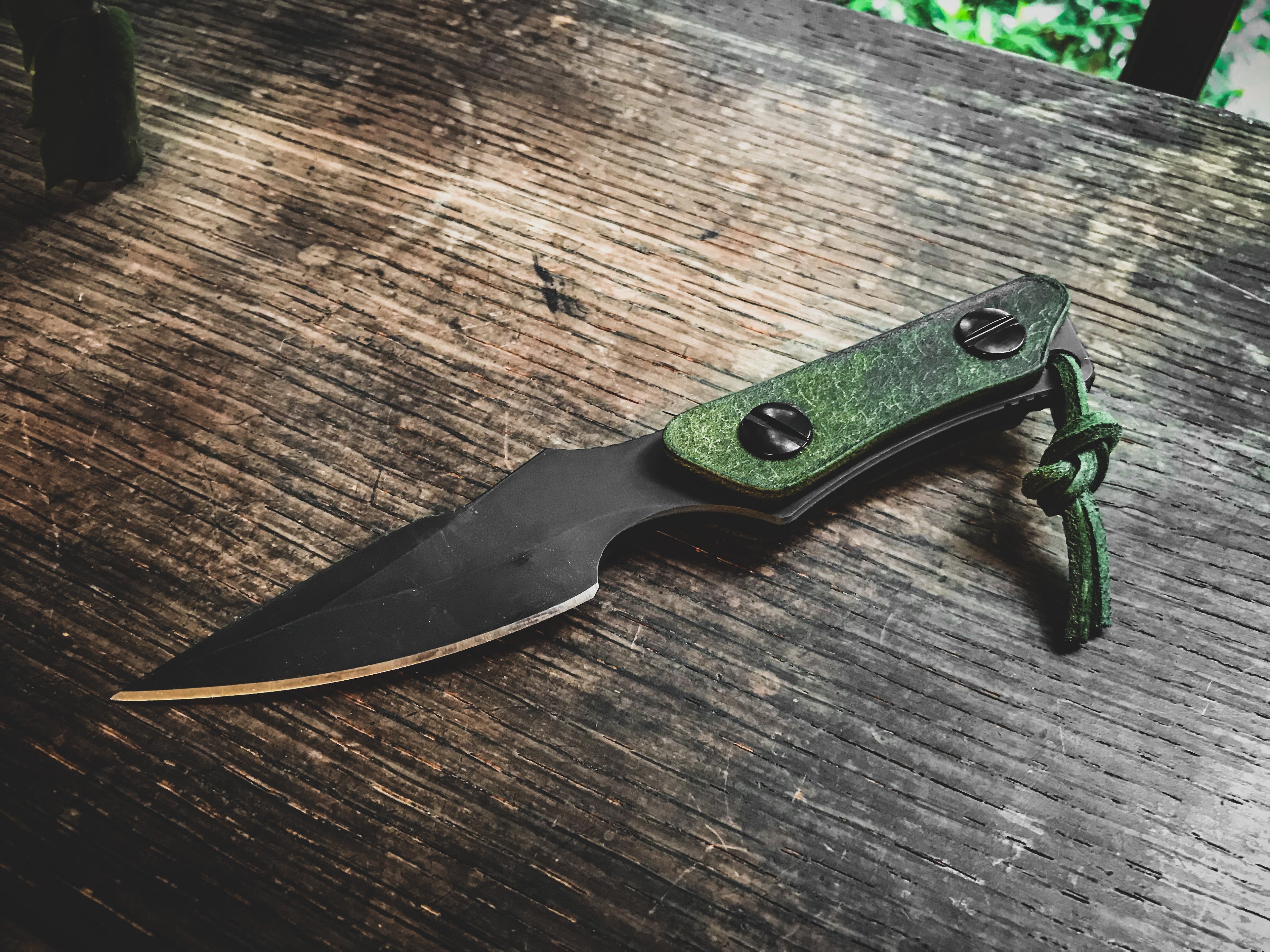 Spartan Blades Enyo Leather Scales
